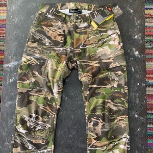 Under Armour Camouflage Hunting pants Small
